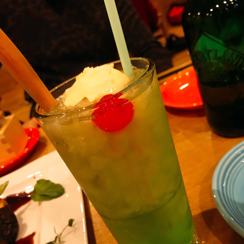 メロンサワー 喫茶店風(和酒と炉端焼き とんがり)