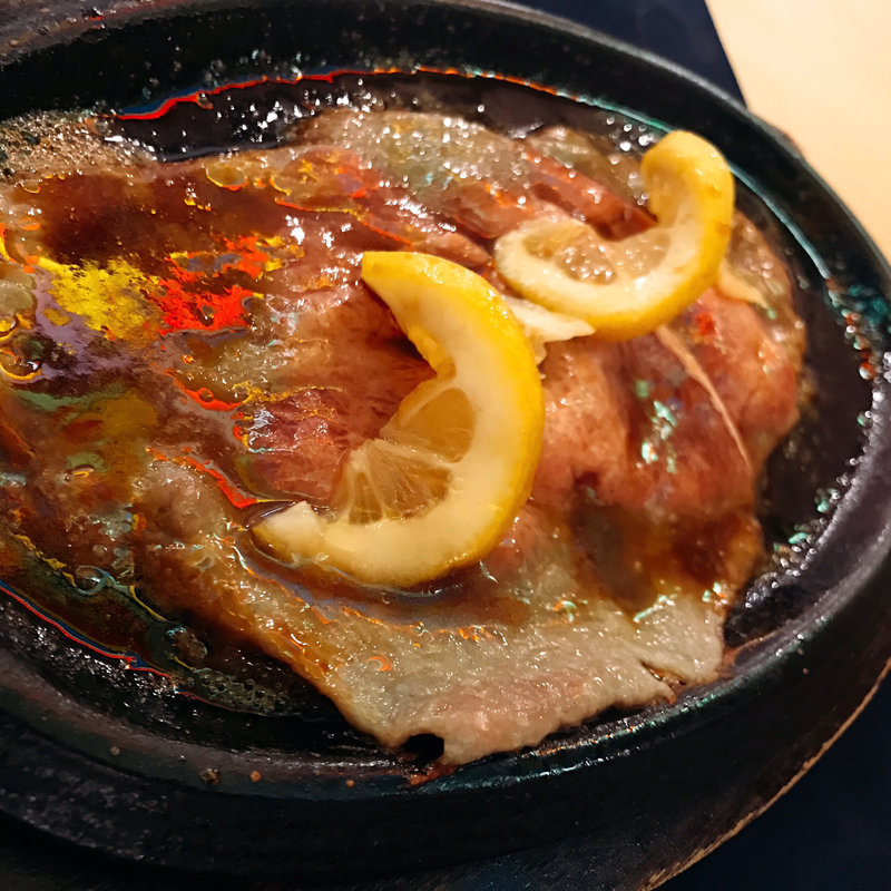 レモンステーキ（ライス・サラダ付）(白十字パーラーぽると総本舗)