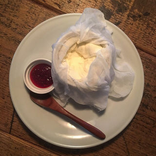 レアチーズケーキ(cafe&bar anthem)