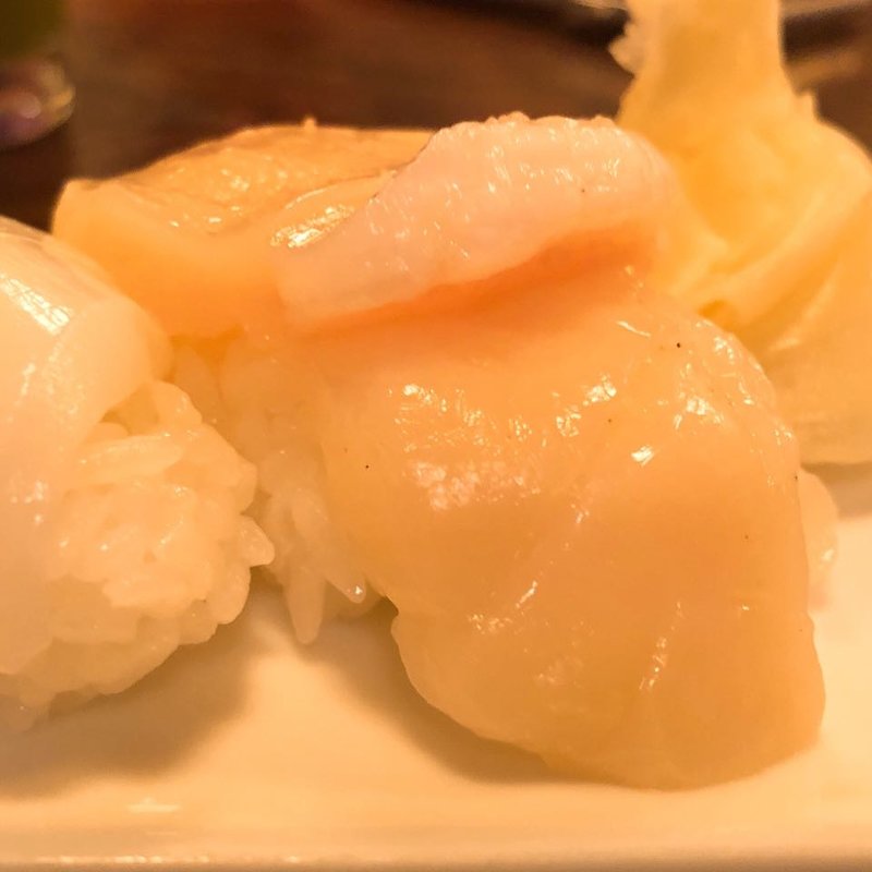 ホタテ(いろは寿司 本店)