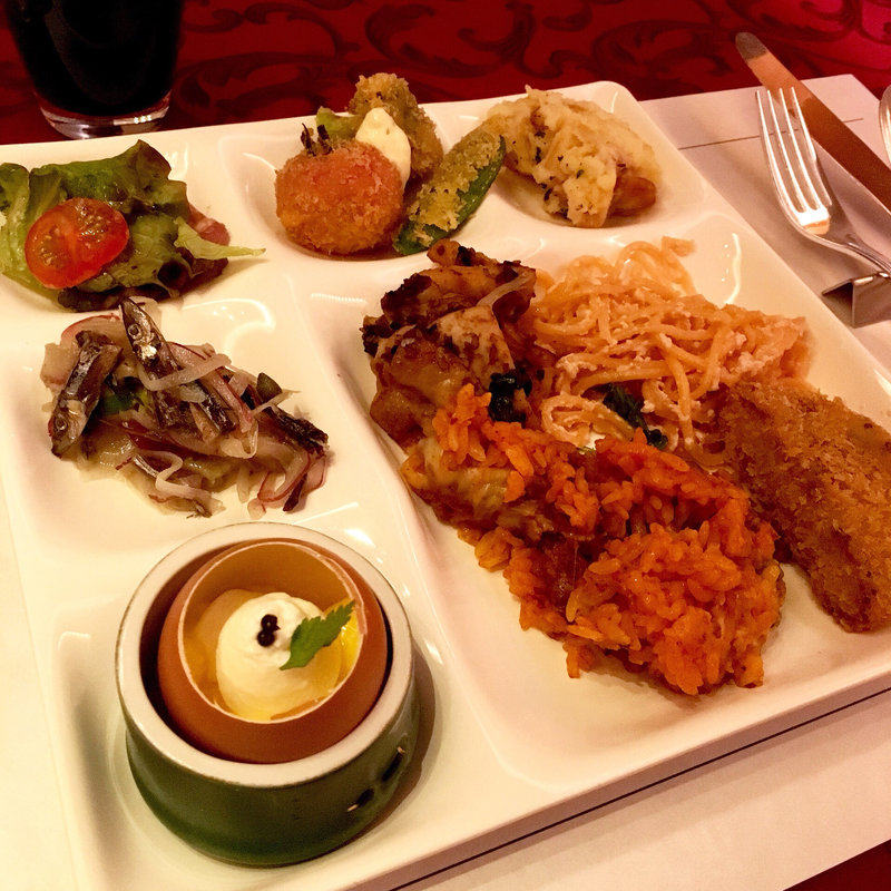 フラワーガーデンランチブッフェ(grand cafe All Day Dining)