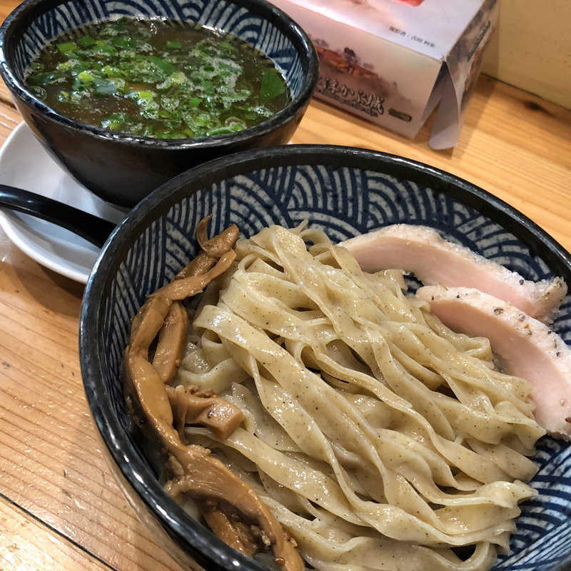 にぼしおつけ麺(極麺 青二犀 （ゴクメン アオニサイ）)