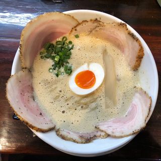 豚CHIKIしょうゆチャーシューメン(ラーメン家 みつ葉 the second)