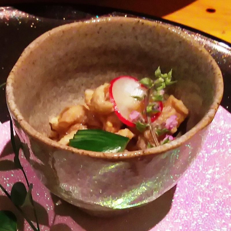 地鶏の鶏皮ポン酢(地鶏と個室 あきら 川崎本店)