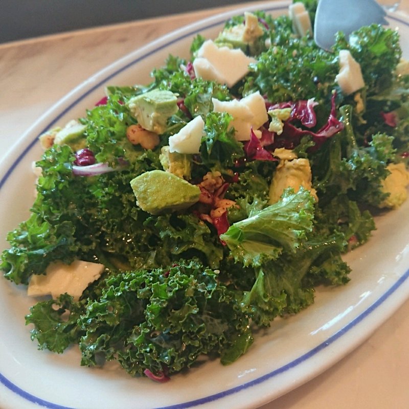 グリーンケールヴィーガン サラダ(800°DEGREES NEAPOLITAN PIZZERIA NEWoMan新宿)