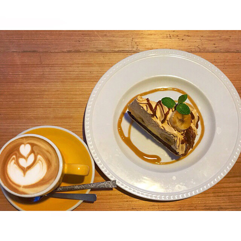 (This Is Cafe 静岡店 （ディス イズ カフェ）)