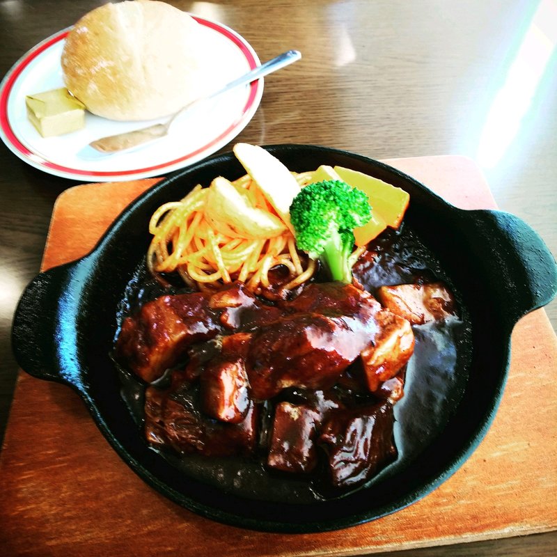 ビーフシチュー(ステーキ。山 リリカ店 )