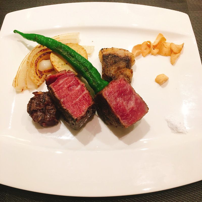 黒毛和牛食べ比べ(銀座 響 boeuf)