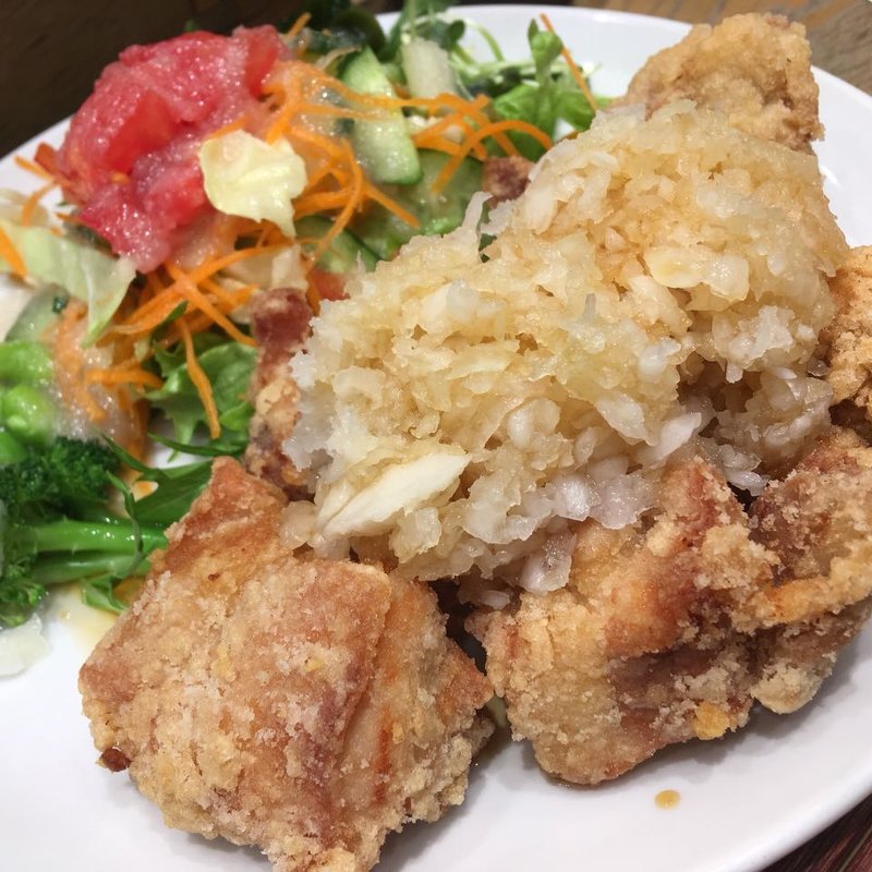 大根鬼盛り唐揚げ定食(らんまん食堂 グランツリー武蔵小杉店)