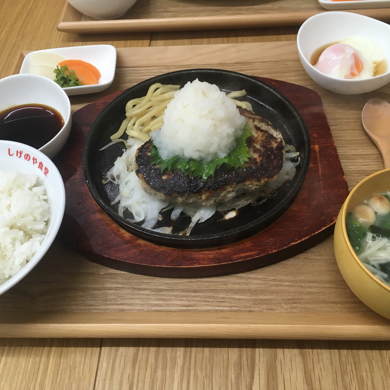 和風ハンバーグ定食 しげのや食堂 の口コミ一覧 おいしい一皿が集まるグルメコミュニティサービス Sarah