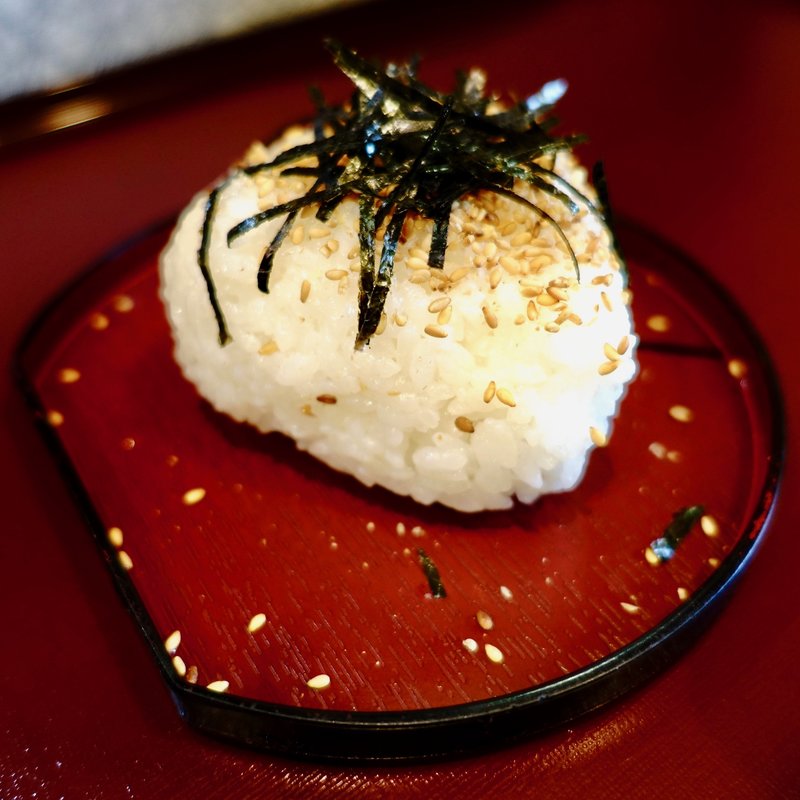 おにぎり(手打ちうどん 孝助)