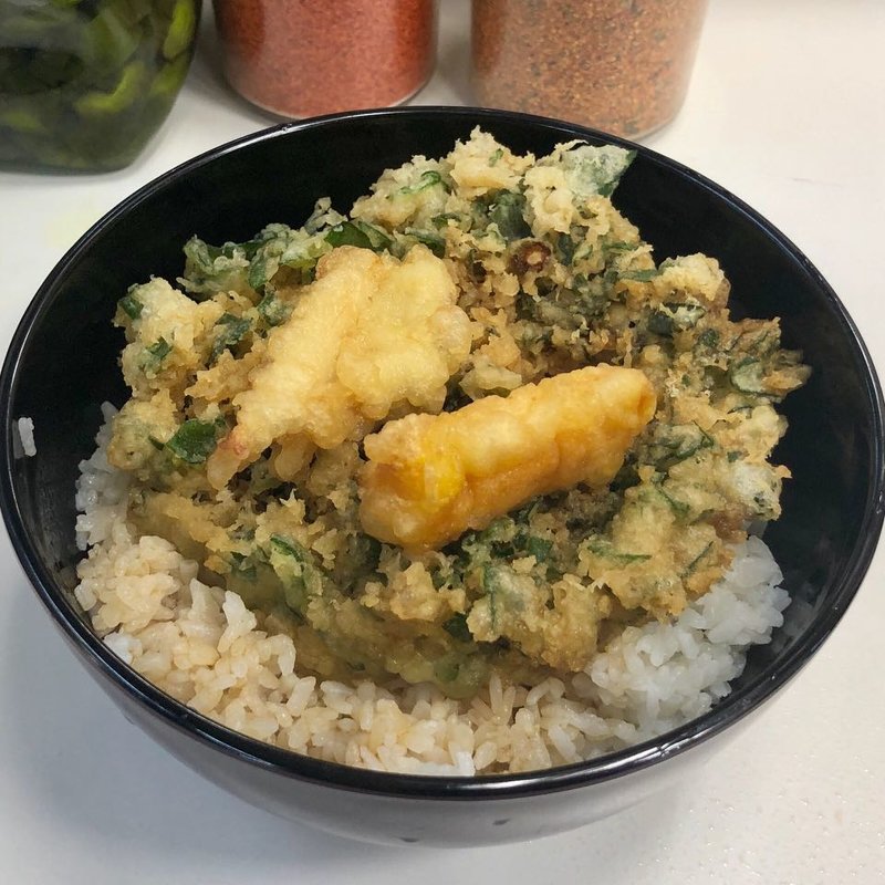 春菊天丼(千曲そば （ちくまそば）)