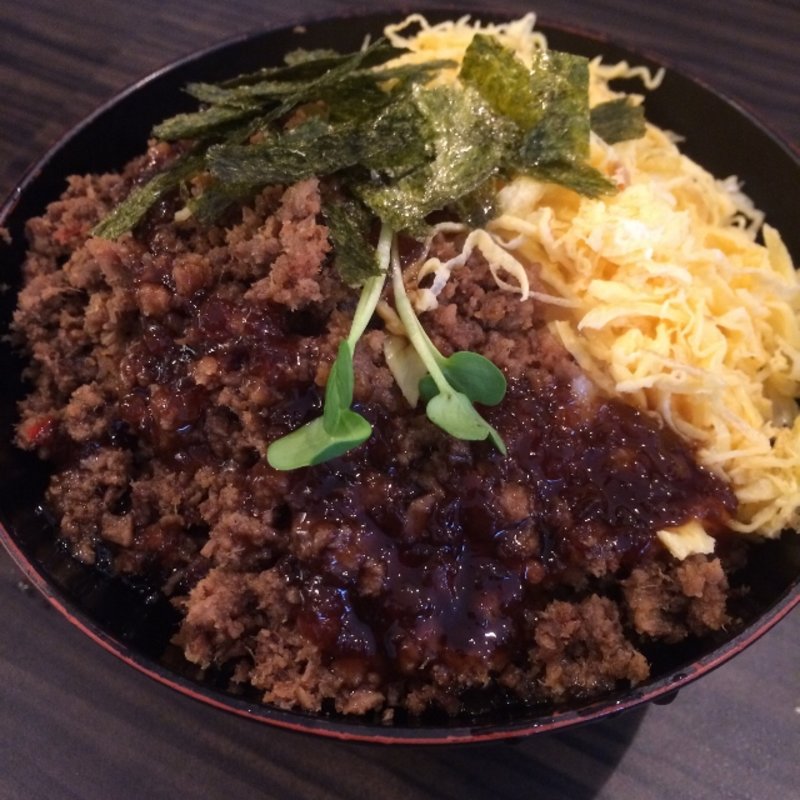 肉味噌ごはん(肉麺 ひだまり庵)