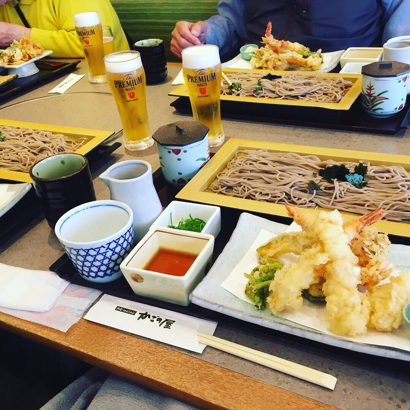 天ざると春の素材の天ぷら盛り合わせ(かごの屋 森小路インター東店 )