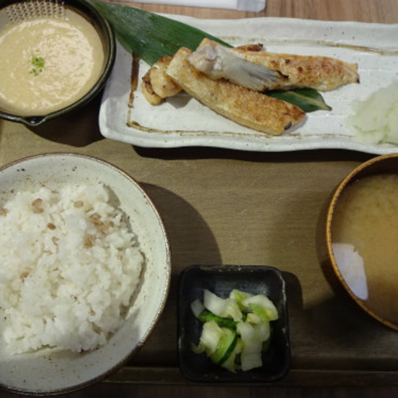 サーモンハラス焼き(とと和くら ヨドバシ横浜店)