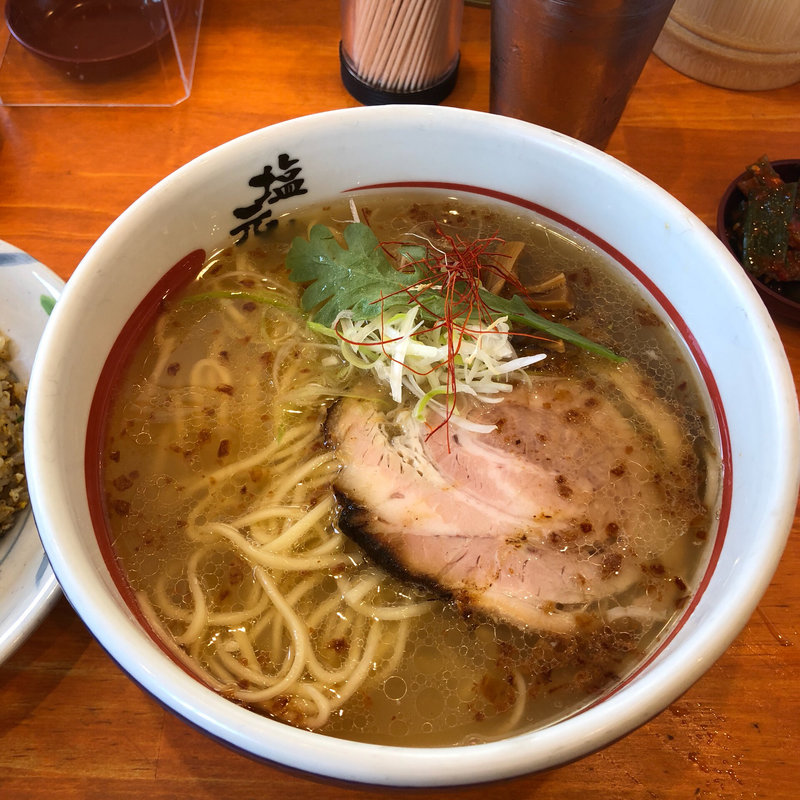 天然塩ラーメン(岸和田塩元帥)