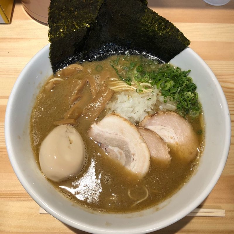 特製濃厚ラーメン(麺処しろ)