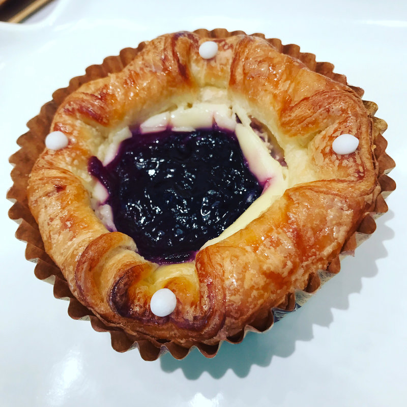 ブルーベリー＆チーズクリーム(フォレスティカフェ 成城店)