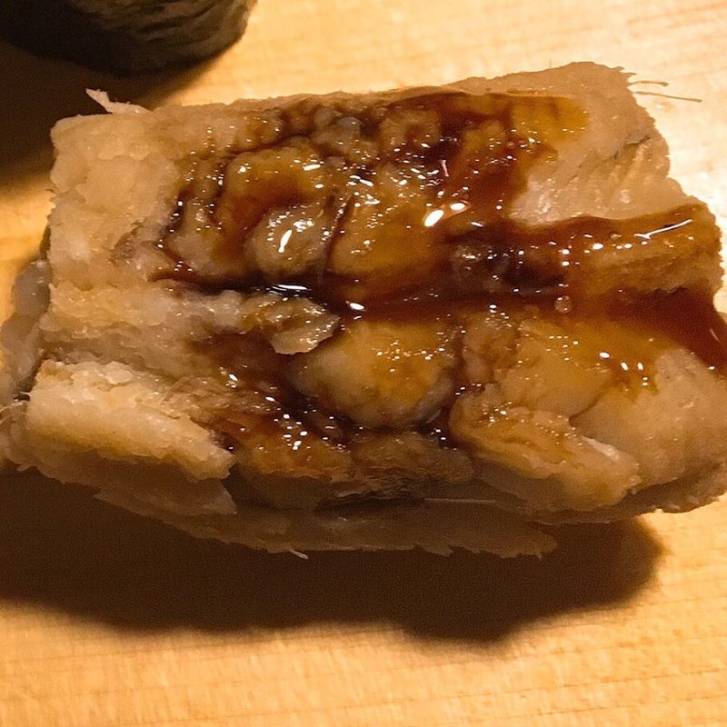 アナゴ(天史朗寿司 （てんしろうずし）)