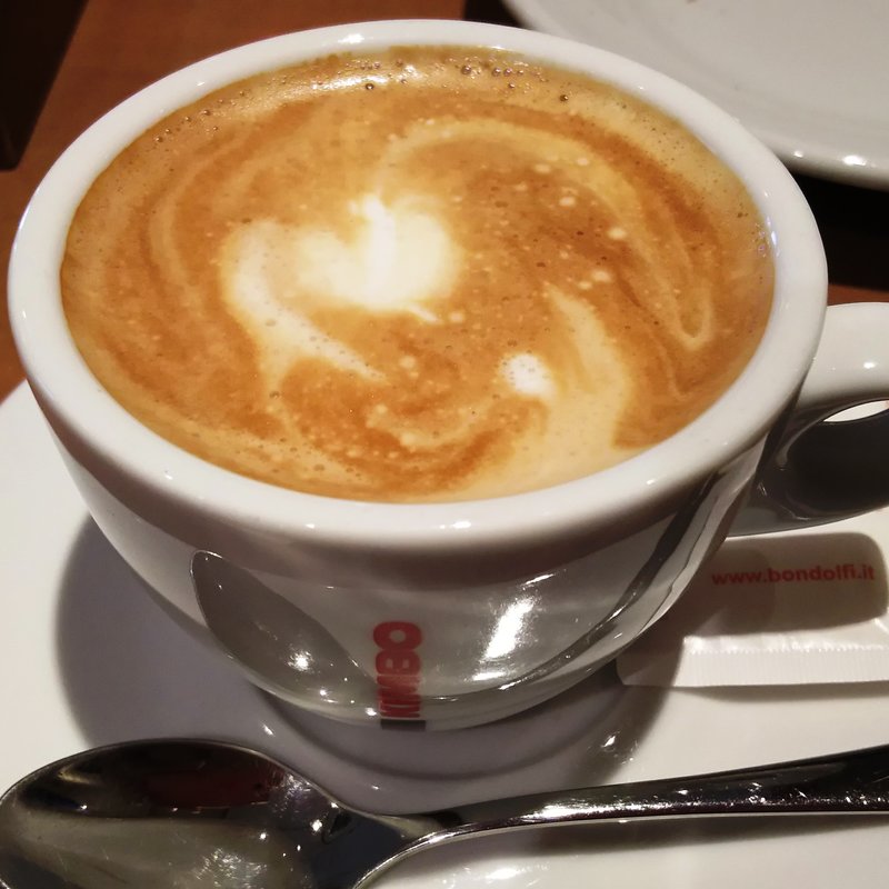 カプチーノ(トラットリア・レ・サルデ)