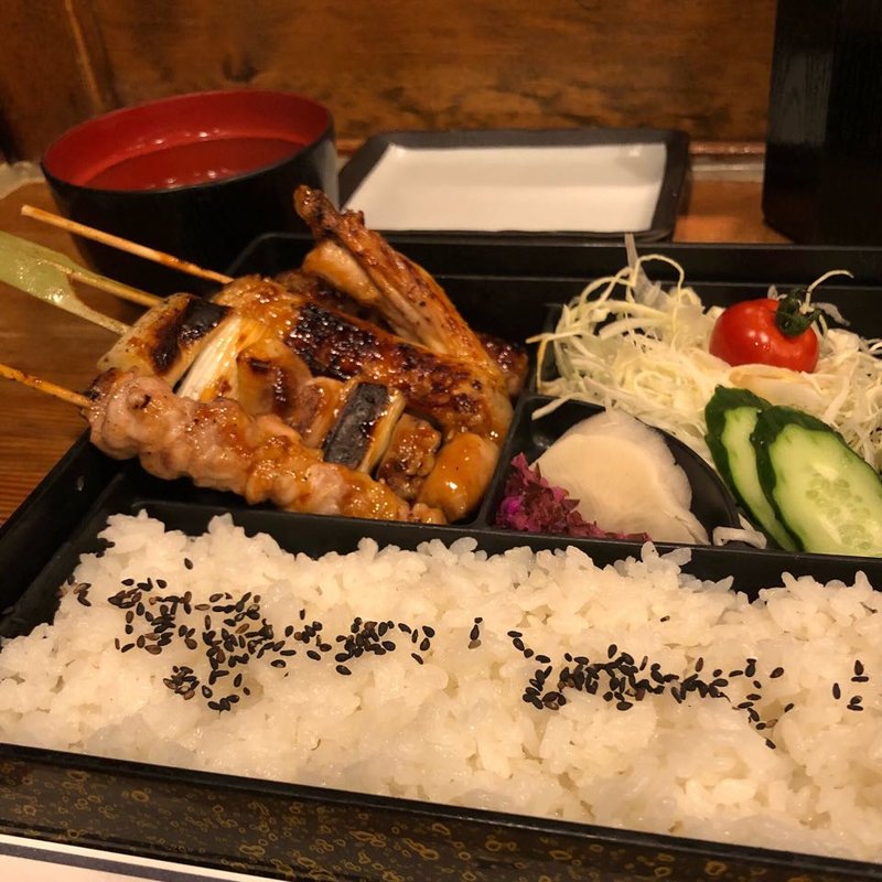 焼き鳥定食(鳥せい 本店 （とりせい）)