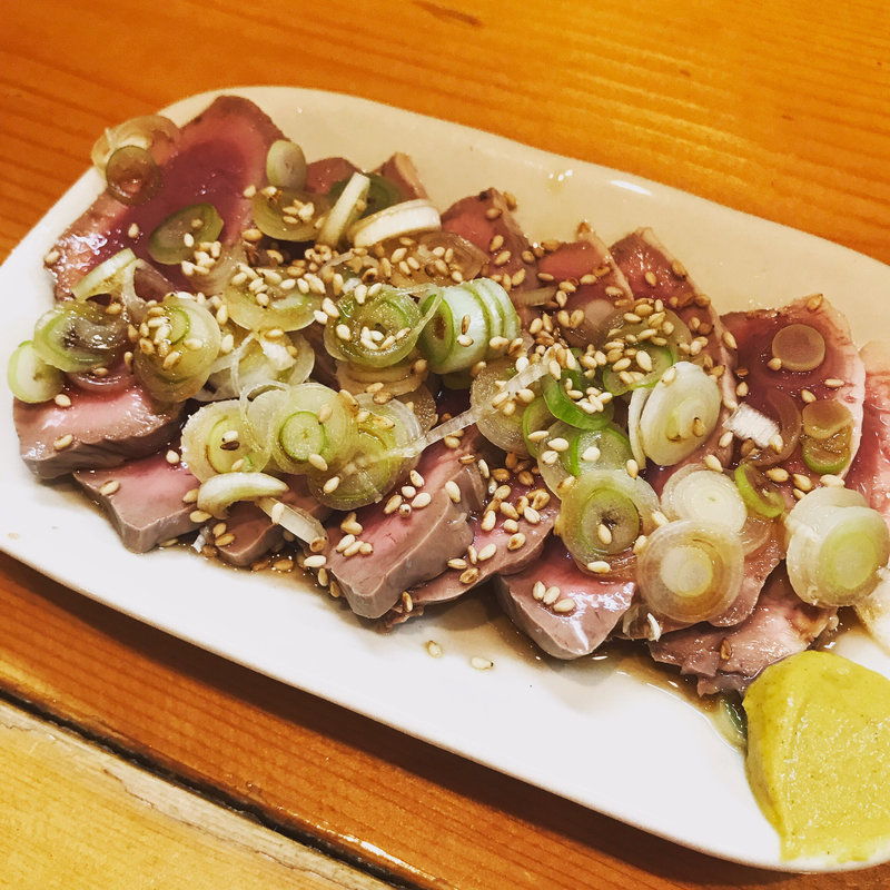 豚はつ刺し(こぶた )