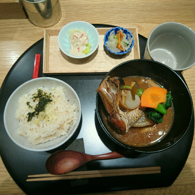 真鯛のお碗(おだし東京 エキュート品川サウス店)