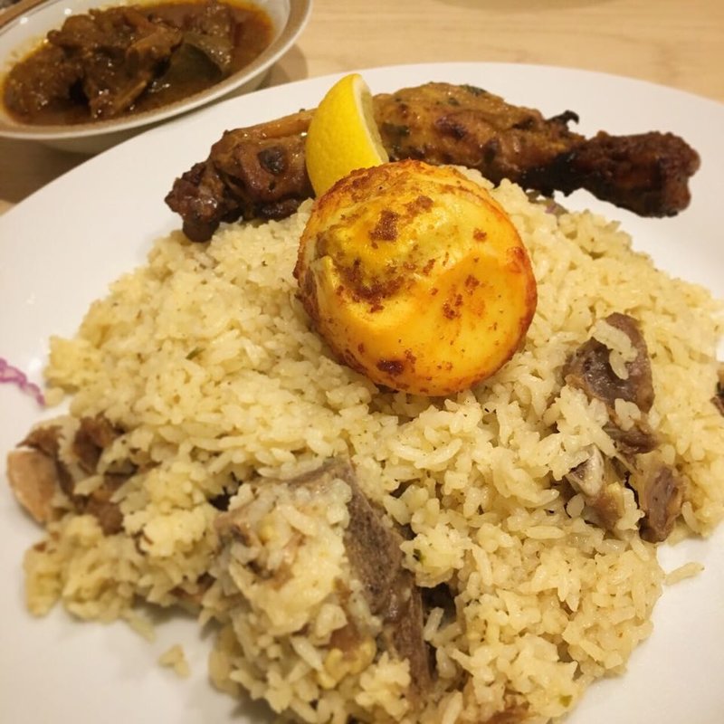 ビリヤニタンドリーチキン(バングラ・タンドリー&バー)