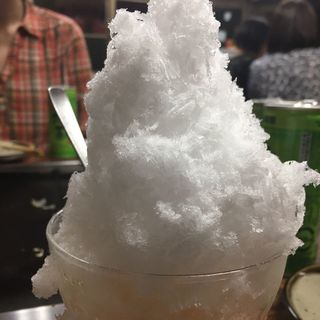 カキ氷（あんず）(おかとく)
