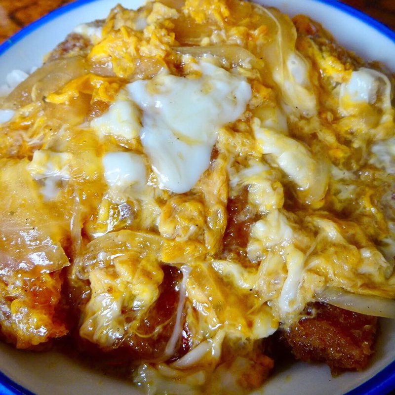 カツ丼(中華料理一兆)