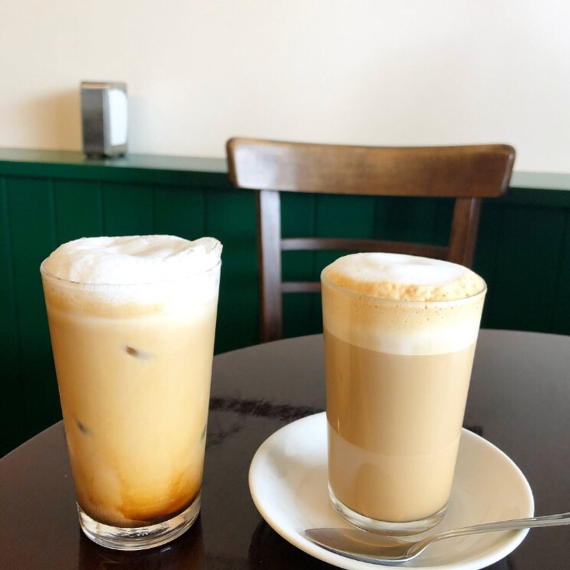 カフェラテ(cafe Gades （カフェ ガデス）)