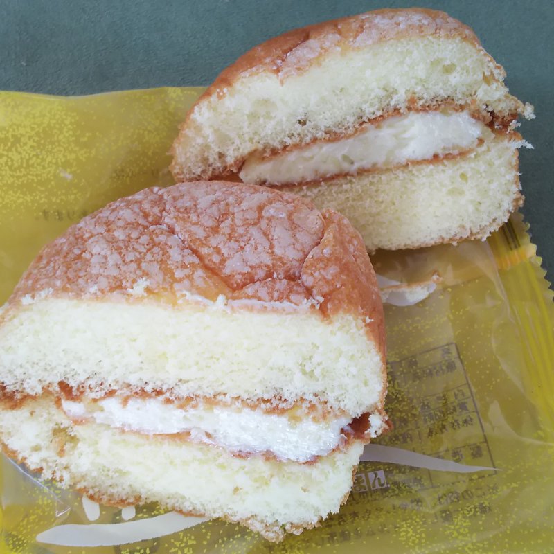 大砂丘 チーズクリーム(たこまん 小笠本店 )