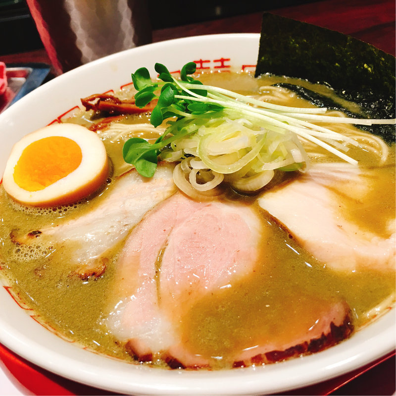 お、ねだん以上。ニボシ(中華そば 中川)