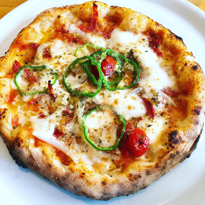 papas(FREY's Famous Pizzeria)