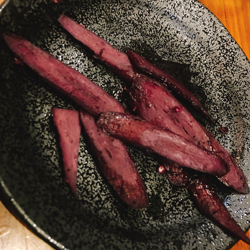 ごぼうの赤ワイン煮込み(いかれたヌードル フィッシュトンズ （いかれたNOODLE Fishtons）)