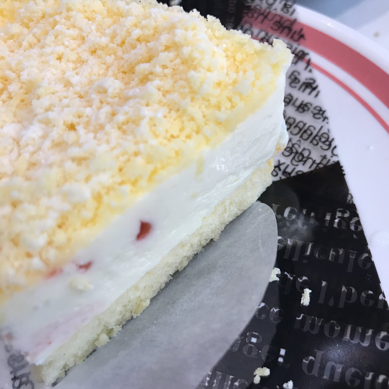 苺のほんわりチーズケーキ(はま寿司 金閣寺店)