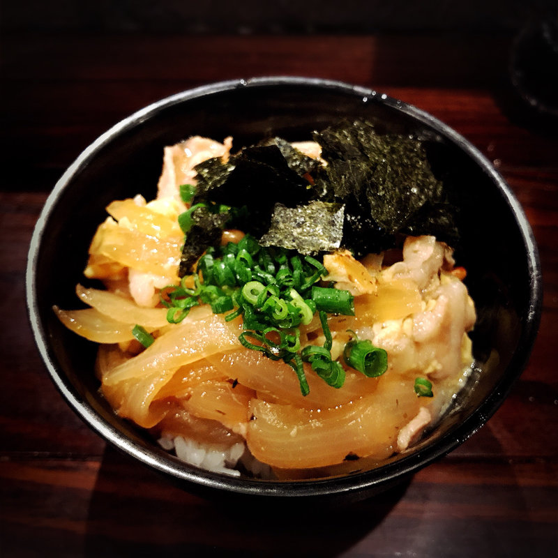 豚玉納豆丼(いが嵐倉庫 )