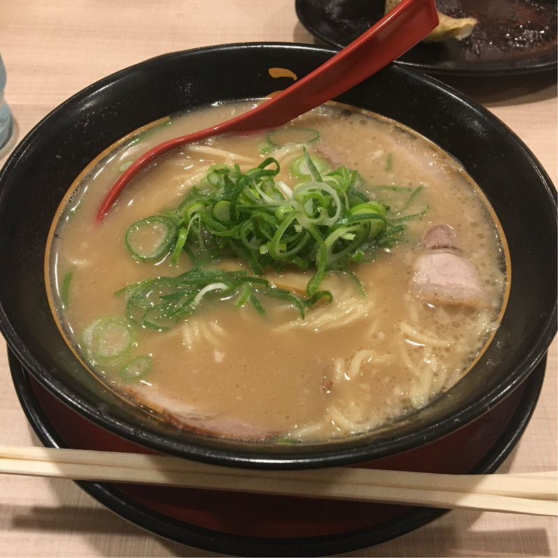 特製ラーメン(豚旨うま屋ラーメン 刈谷店)