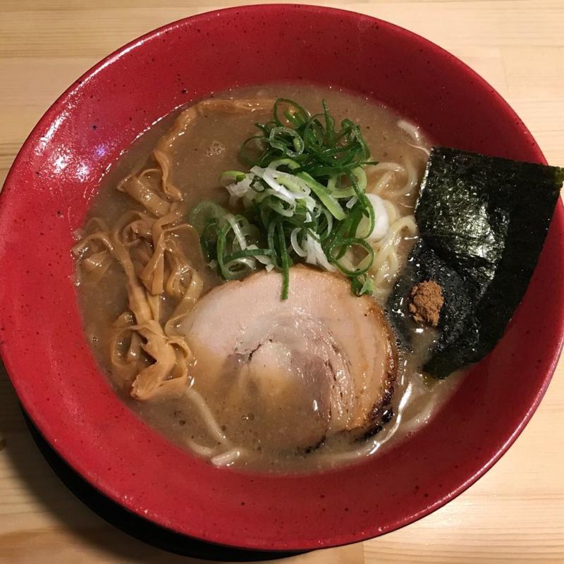 濃厚ラーメン(麺屋 茜)