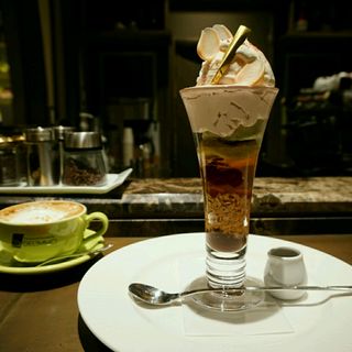 サクラピスターシュ(シェ マディ 目白店 （CHEZ MADU）)
