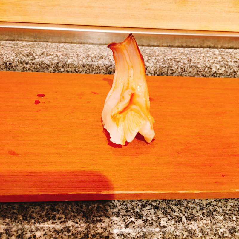 ミル貝の握り(末廣鮨)