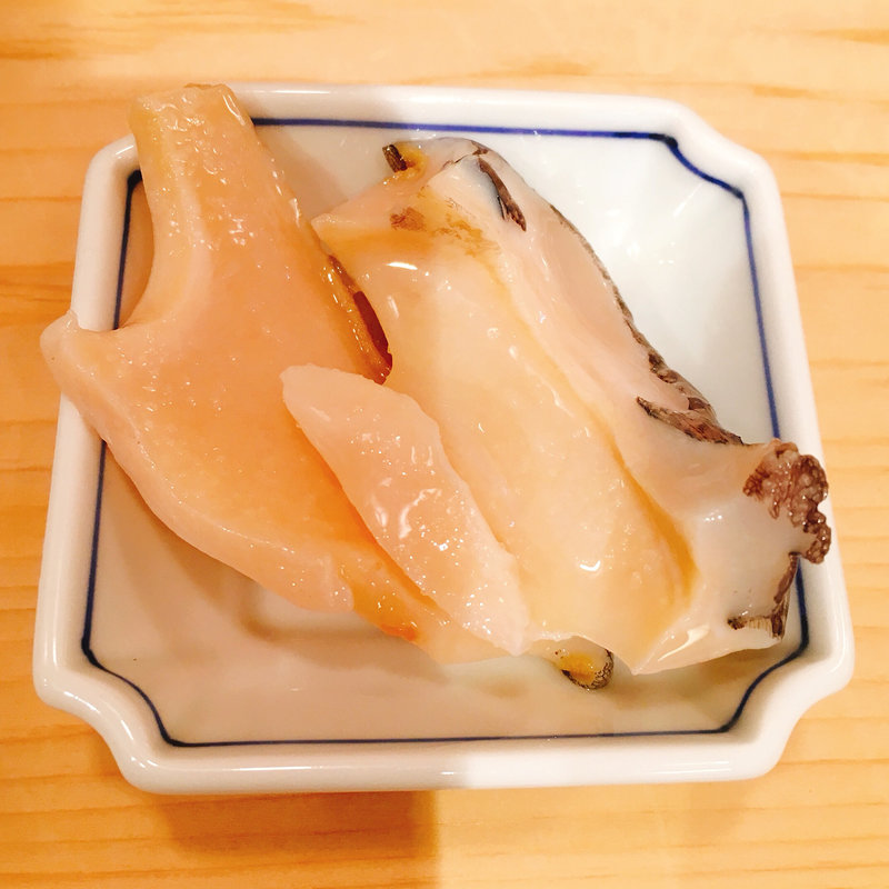 鮑の刺身(末廣鮨)