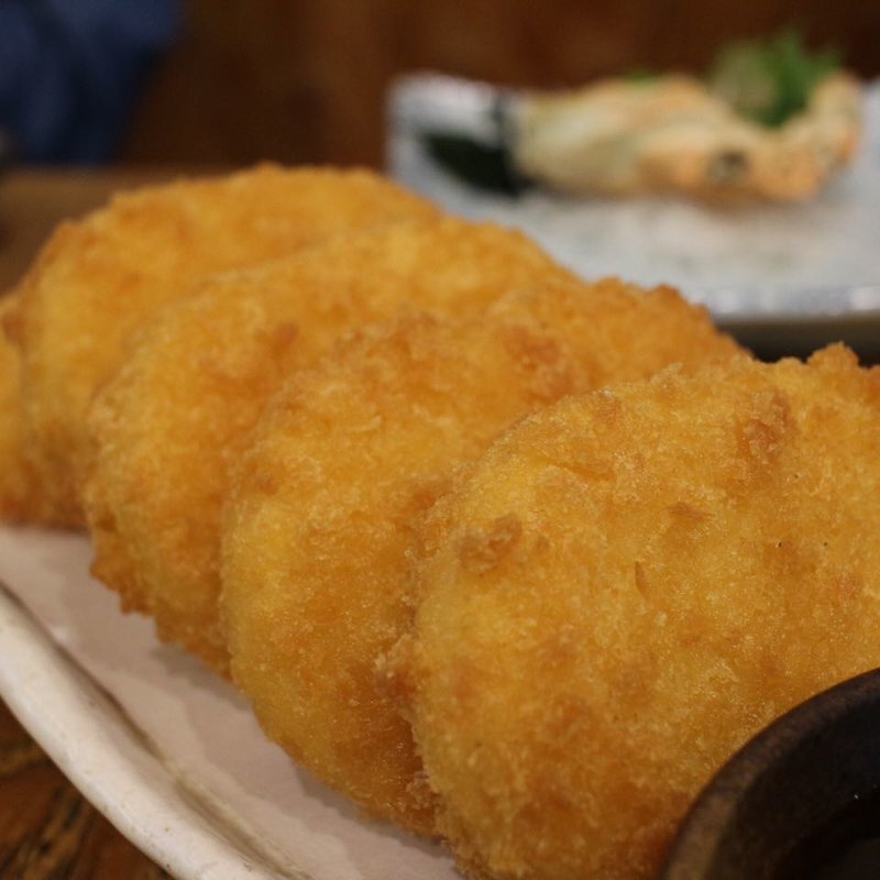 浜焼太郎の北海道コロッケ(浜焼太郎 川崎仲見世通り店)