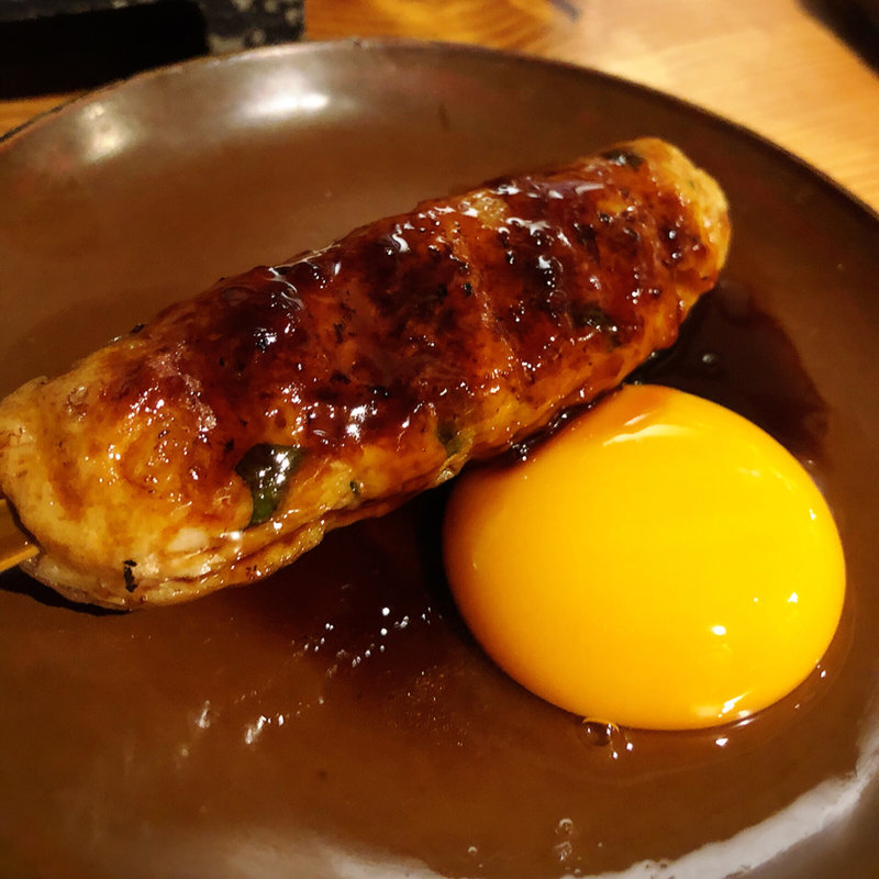 つくね（卵黄添え）(焼鳥 せんみょう )