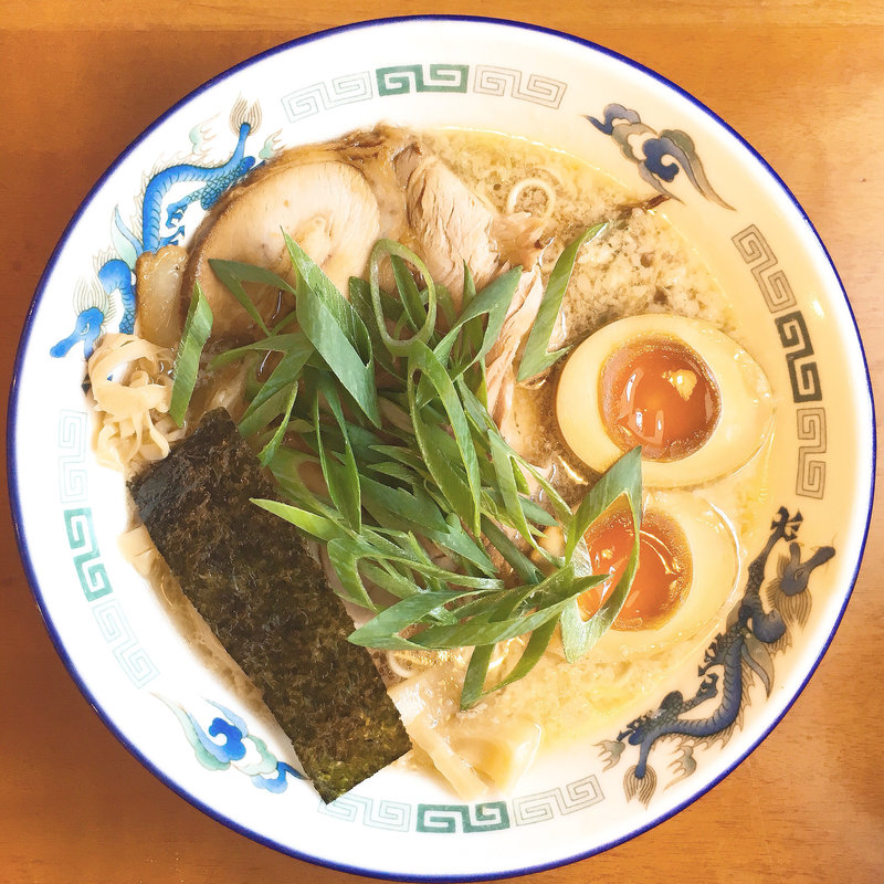 蔵出し醤油麺(新在家ラーメン もんど)
