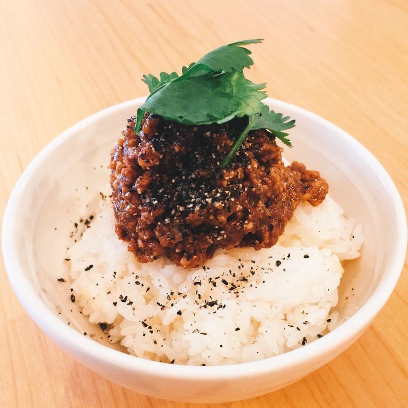 肉味噌めし(濃厚担担麺 博多 昊(おおぞら))