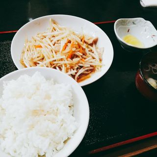 豚肉ともやし炒め定食(竜平 )