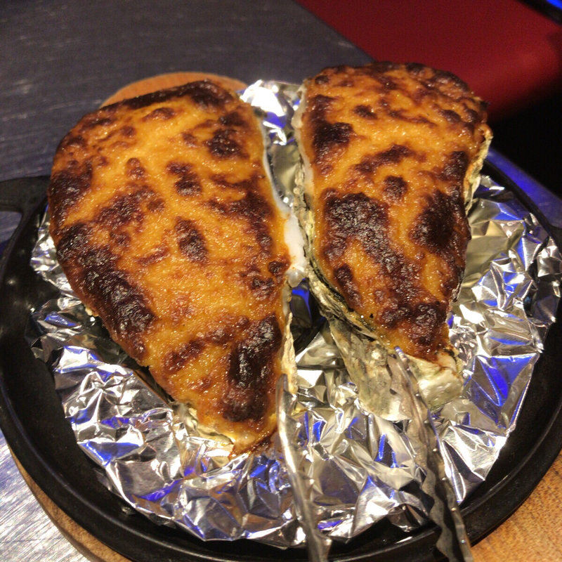 焼き牡蠣ウニクリーム(東京オイスターバー)