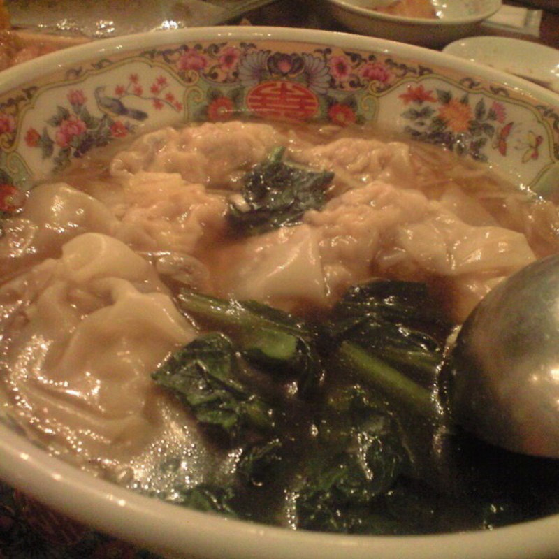 きのこ入りワンタン(龍鳳(リュウホウ))