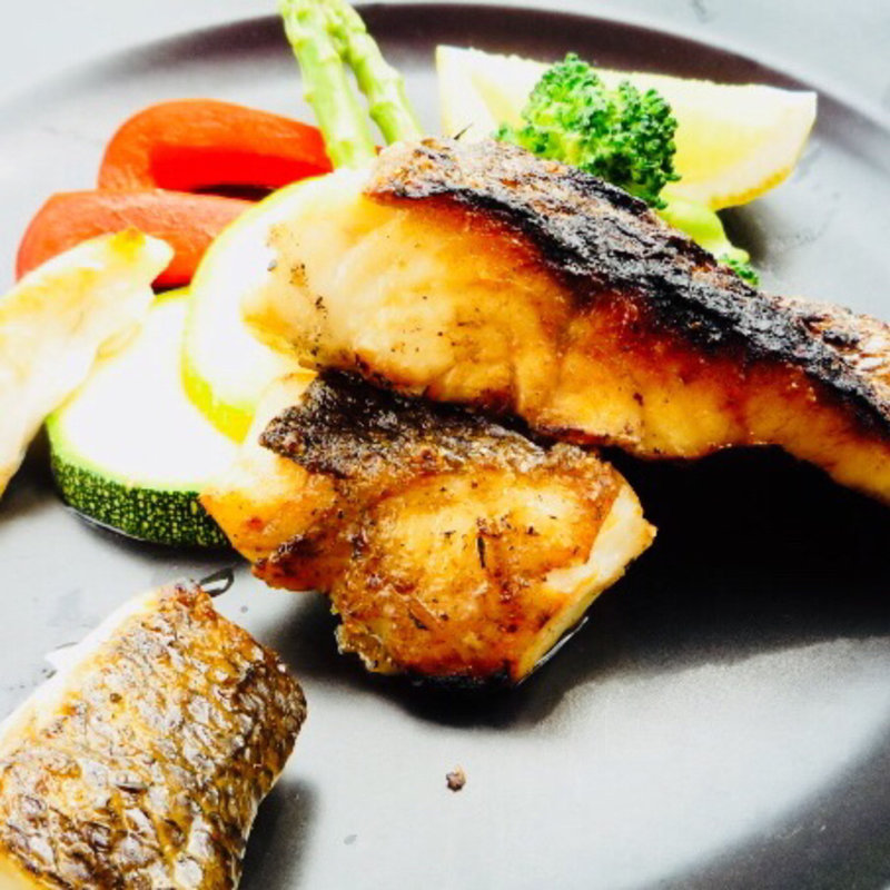 スズキのグリルw/腰越産野菜(アマルフィイ デラセーラ)